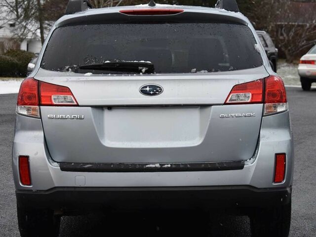 Серый Субару Аутбек, объемом двигателя 2.5 л и пробегом 83 тыс. км за 2000 $, фото 4 на Automoto.ua