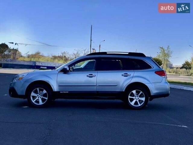 Серый Субару Аутбек, объемом двигателя 2.5 л и пробегом 130 тыс. км за 7700 $, фото 6 на Automoto.ua