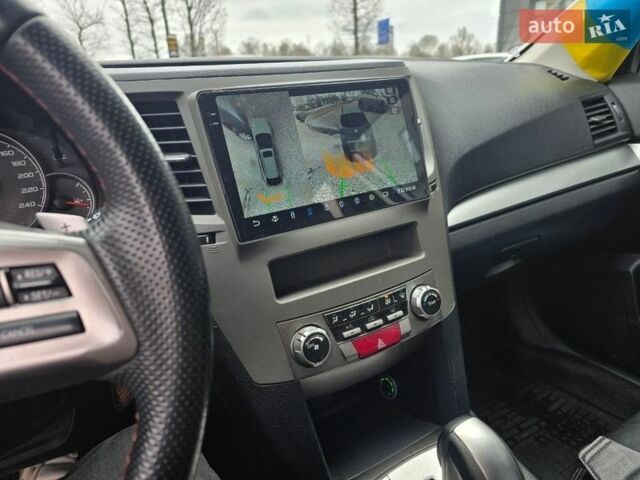 Серый Субару Аутбек, объемом двигателя 2.46 л и пробегом 322 тыс. км за 9500 $, фото 12 на Automoto.ua