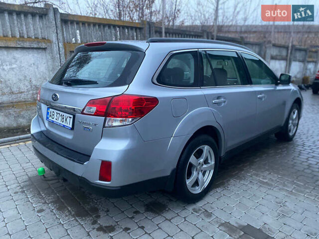 Сірий Субару Аутбек, об'ємом двигуна 2 л та пробігом 215 тис. км за 11950 $, фото 5 на Automoto.ua