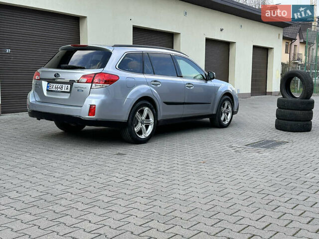 Серый Субару Аутбек, объемом двигателя 2 л и пробегом 269 тыс. км за 7950 $, фото 20 на Automoto.ua