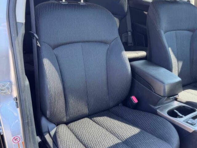 Серый Субару Аутбек, объемом двигателя 2.5 л и пробегом 81 тыс. км за 2000 $, фото 11 на Automoto.ua