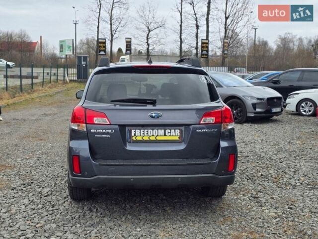 Серый Субару Аутбек, объемом двигателя 2.46 л и пробегом 322 тыс. км за 9500 $, фото 5 на Automoto.ua