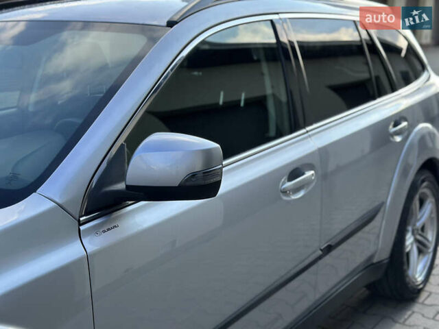 Серый Субару Аутбек, объемом двигателя 2 л и пробегом 269 тыс. км за 7950 $, фото 13 на Automoto.ua