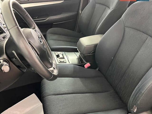 Субару Аутбек 2013 в Львове на Automoto.ua Серый Субару Аутбек, объемом двигателя 2 л и пробегом 180 тыс. км за 11150 $, фото 6 на Automoto.ua