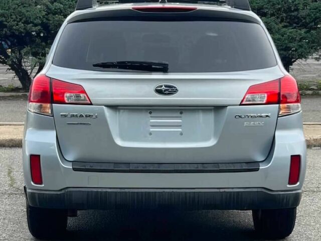 Сірий Субару Аутбек, об'ємом двигуна 2.5 л та пробігом 87 тис. км за 2000 $, фото 4 на Automoto.ua