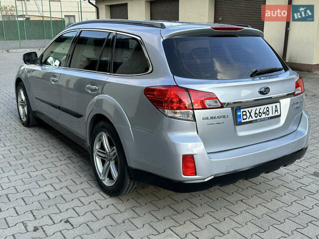 Серый Субару Аутбек, объемом двигателя 2 л и пробегом 269 тыс. км за 7950 $, фото 15 на Automoto.ua