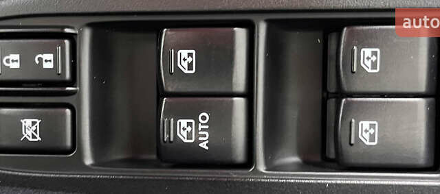 Субару Аутбек 2013 в Львове на Automoto.ua Серый Субару Аутбек, объемом двигателя 2 л и пробегом 180 тыс. км за 11150 $, фото 28 на Automoto.ua