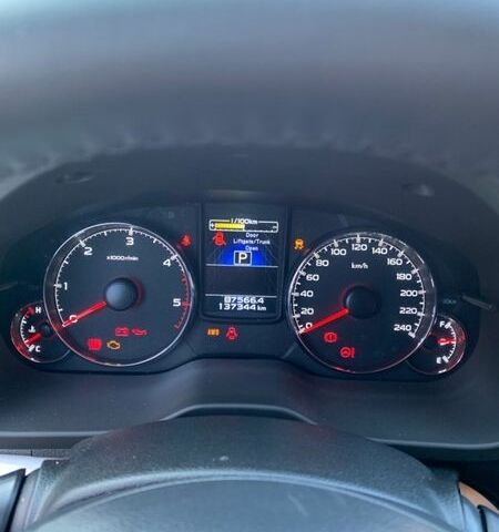 Сірий Субару Аутбек, об'ємом двигуна 2 л та пробігом 134 тис. км за 14200 $, фото 17 на Automoto.ua