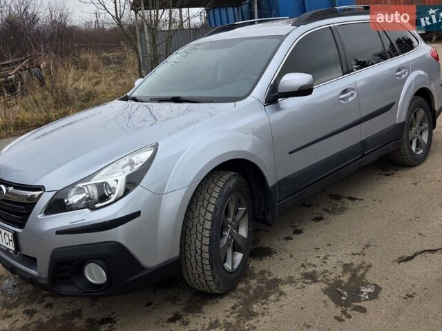 Сірий Субару Аутбек, об'ємом двигуна 2.46 л та пробігом 112 тис. км за 13600 $, фото 5 на Automoto.ua