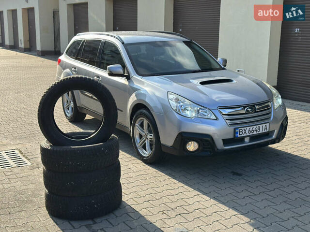 Серый Субару Аутбек, объемом двигателя 2 л и пробегом 269 тыс. км за 7950 $, фото 3 на Automoto.ua