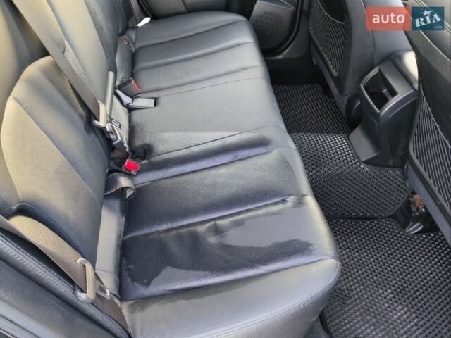 Серый Субару Аутбек, объемом двигателя 2 л и пробегом 268 тыс. км за 10500 $, фото 15 на Automoto.ua