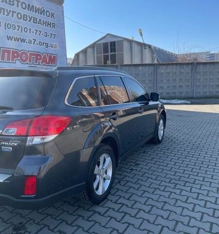 Серый Субару Аутбек, объемом двигателя 2 л и пробегом 134 тыс. км за 13600 $, фото 5 на Automoto.ua