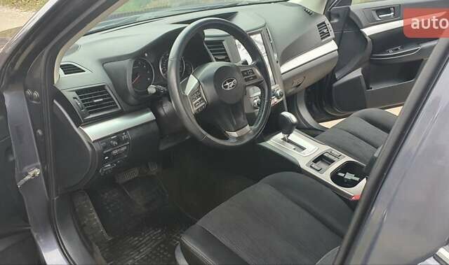 Серый Субару Аутбек, объемом двигателя 2.5 л и пробегом 152 тыс. км за 11350 $, фото 28 на Automoto.ua