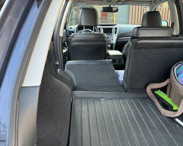 Серый Субару Аутбек, объемом двигателя 2.46 л и пробегом 155 тыс. км за 11750 $, фото 14 на Automoto.ua