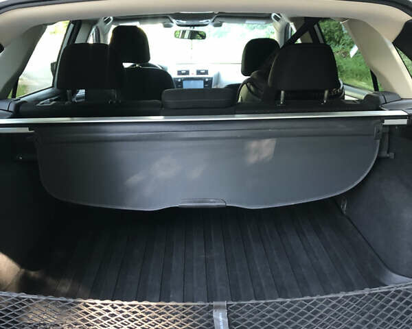 Сірий Субару Аутбек, об'ємом двигуна 2.5 л та пробігом 160 тис. км за 13500 $, фото 7 на Automoto.ua