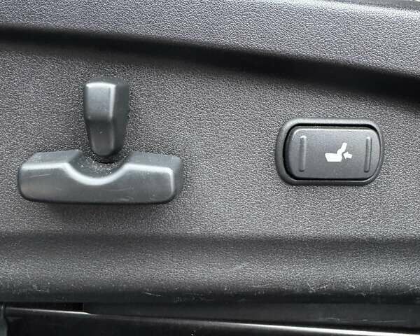 Серый Субару Аутбек, объемом двигателя 2.46 л и пробегом 217 тыс. км за 12600 $, фото 18 на Automoto.ua