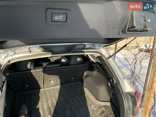 Серый Субару Аутбек, объемом двигателя 2.5 л и пробегом 231 тыс. км за 13500 $, фото 29 на Automoto.ua