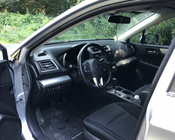 Сірий Субару Аутбек, об'ємом двигуна 2.5 л та пробігом 160 тис. км за 13500 $, фото 8 на Automoto.ua