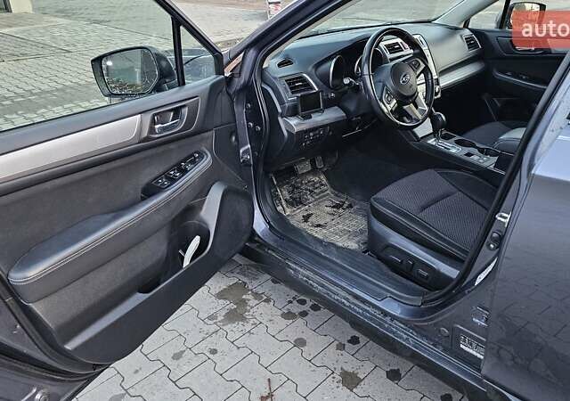 Сірий Субару Аутбек, об'ємом двигуна 2.5 л та пробігом 216 тис. км за 11000 $, фото 7 на Automoto.ua