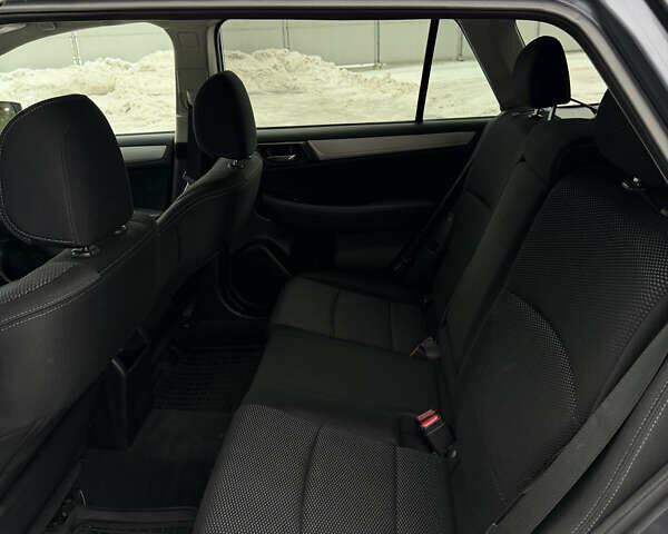 Сірий Субару Аутбек, об'ємом двигуна 2.5 л та пробігом 216 тис. км за 11800 $, фото 32 на Automoto.ua