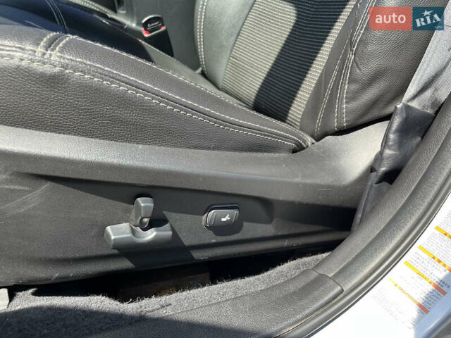 Серый Субару Аутбек, объемом двигателя 2.5 л и пробегом 120 тыс. км за 14000 $, фото 15 на Automoto.ua