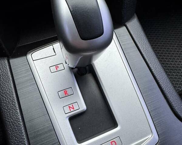 Сірий Субару Аутбек, об'ємом двигуна 2.46 л та пробігом 217 тис. км за 12600 $, фото 25 на Automoto.ua