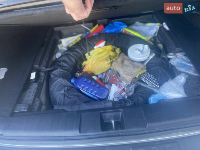 Сірий Субару Аутбек, об'ємом двигуна 2.46 л та пробігом 118 тис. км за 13200 $, фото 28 на Automoto.ua