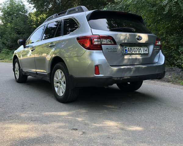 Сірий Субару Аутбек, об'ємом двигуна 2.5 л та пробігом 160 тис. км за 13500 $, фото 3 на Automoto.ua