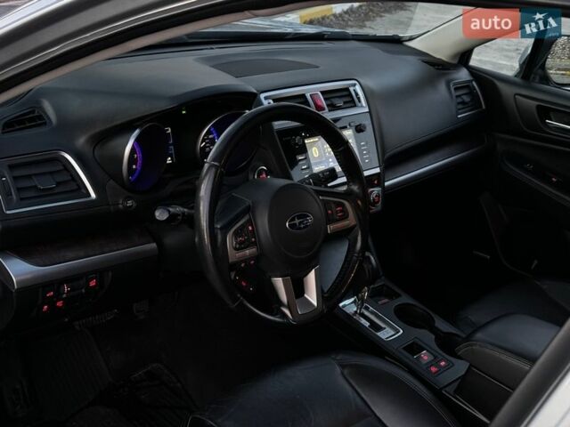 Сірий Субару Аутбек, об'ємом двигуна 2.5 л та пробігом 205 тис. км за 13000 $, фото 8 на Automoto.ua