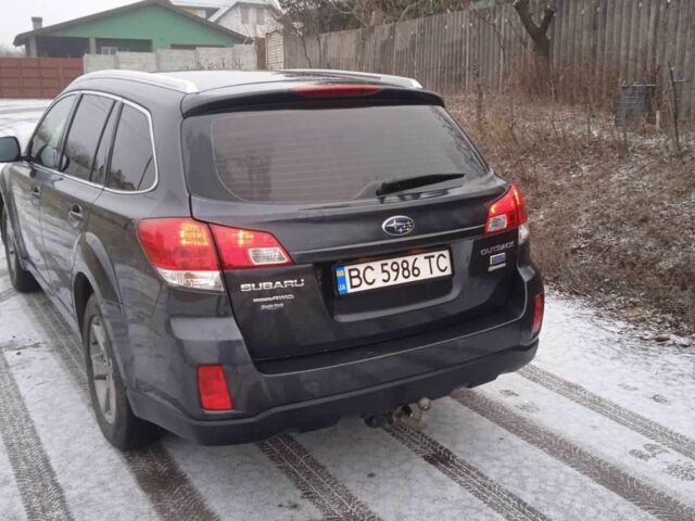 Сірий Субару Аутбек, об'ємом двигуна 2 л та пробігом 234 тис. км за 11500 $, фото 3 на Automoto.ua