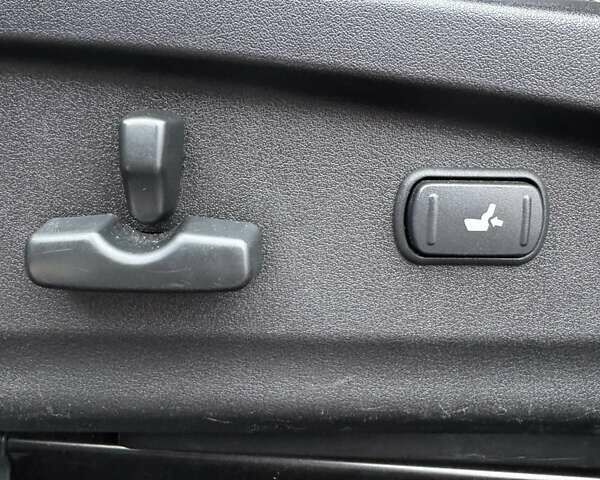 Сірий Субару Аутбек, об'ємом двигуна 2.46 л та пробігом 217 тис. км за 12600 $, фото 27 на Automoto.ua