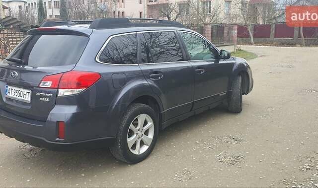 Серый Субару Аутбек, объемом двигателя 2.5 л и пробегом 152 тыс. км за 11350 $, фото 6 на Automoto.ua