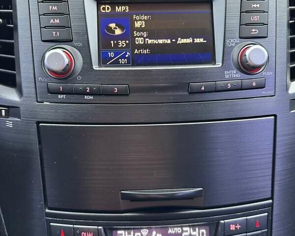 Сірий Субару Аутбек, об'ємом двигуна 2.46 л та пробігом 217 тис. км за 12600 $, фото 23 на Automoto.ua