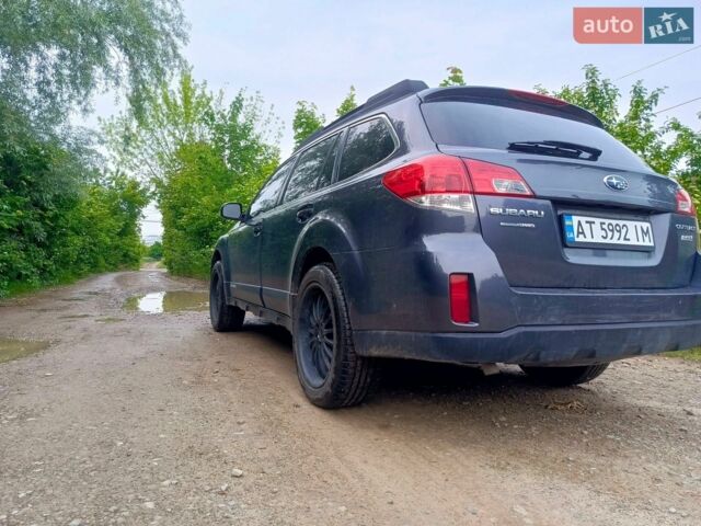 Сірий Субару Аутбек, об'ємом двигуна 2.5 л та пробігом 150 тис. км за 12000 $, фото 10 на Automoto.ua