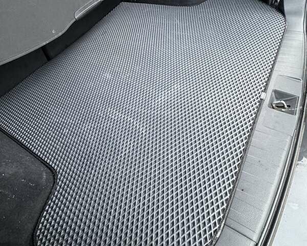 Серый Субару Аутбек, объемом двигателя 2.46 л и пробегом 217 тыс. км за 12600 $, фото 12 на Automoto.ua