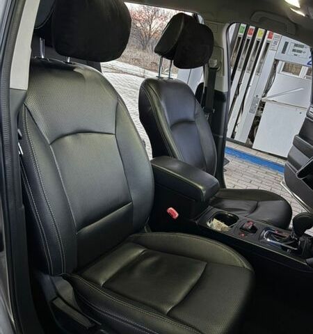 Серый Субару Аутбек, объемом двигателя 2.5 л и пробегом 207 тыс. км за 15700 $, фото 18 на Automoto.ua