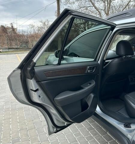 Серый Субару Аутбек, объемом двигателя 3.63 л и пробегом 203 тыс. км за 13500 $, фото 13 на Automoto.ua