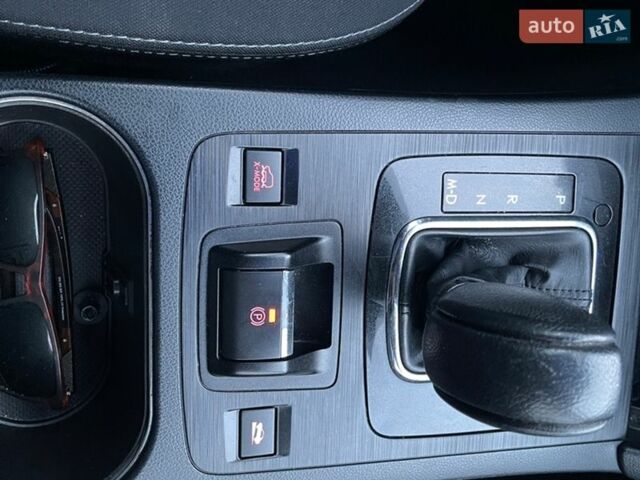 Сірий Субару Аутбек, об'ємом двигуна 2 л та пробігом 164 тис. км за 12950 $, фото 59 на Automoto.ua
