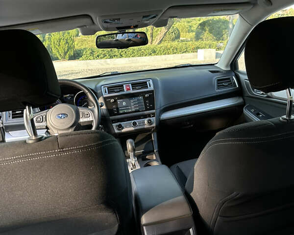 Серый Субару Аутбек, объемом двигателя 2.5 л и пробегом 103 тыс. км за 15300 $, фото 16 на Automoto.ua