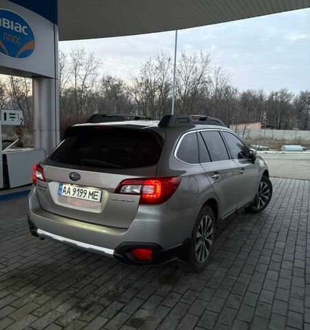 Серый Субару Аутбек, объемом двигателя 2.5 л и пробегом 207 тыс. км за 15700 $, фото 5 на Automoto.ua
