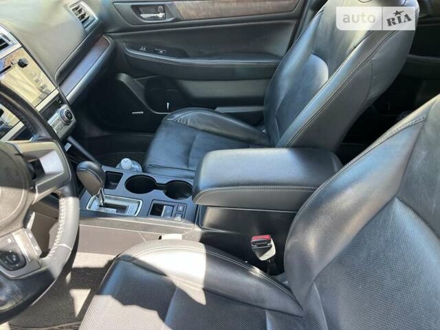 Серый Субару Аутбек, объемом двигателя 2.46 л и пробегом 165 тыс. км за 13300 $, фото 4 на Automoto.ua