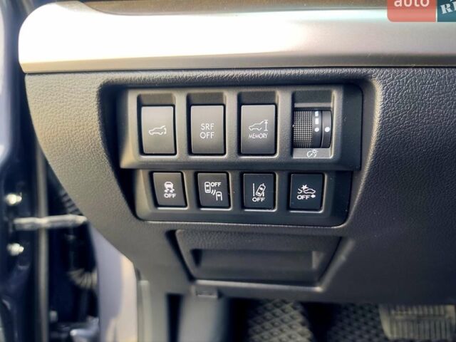 Серый Субару Аутбек, объемом двигателя 2.5 л и пробегом 152 тыс. км за 14400 $, фото 6 на Automoto.ua