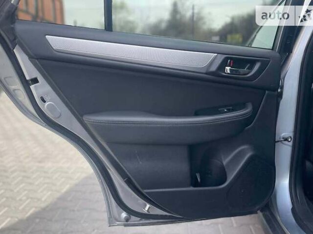 Сірий Субару Аутбек, об'ємом двигуна 2.5 л та пробігом 185 тис. км за 13500 $, фото 18 на Automoto.ua