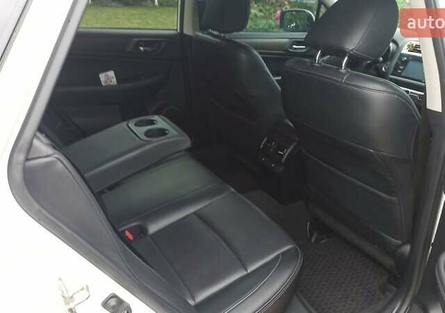 Сірий Субару Аутбек, об'ємом двигуна 2.5 л та пробігом 168 тис. км за 15500 $, фото 33 на Automoto.ua