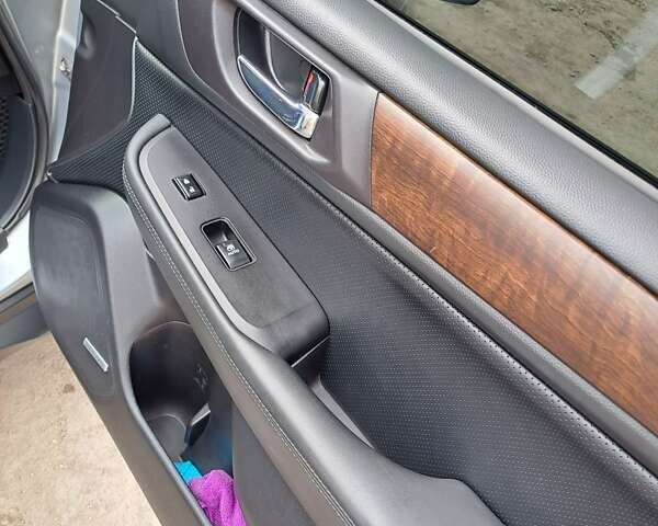 Сірий Субару Аутбек, об'ємом двигуна 2.5 л та пробігом 146 тис. км за 15300 $, фото 15 на Automoto.ua