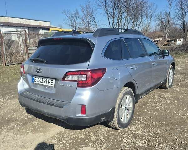 Серый Субару Аутбек, объемом двигателя 2.46 л и пробегом 219 тыс. км за 11000 $, фото 2 на Automoto.ua