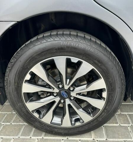 Серый Субару Аутбек, объемом двигателя 3.63 л и пробегом 203 тыс. км за 13500 $, фото 7 на Automoto.ua