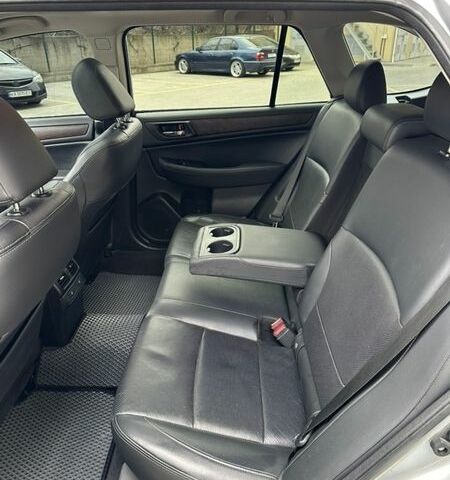 Серый Субару Аутбек, объемом двигателя 3.63 л и пробегом 203 тыс. км за 13500 $, фото 15 на Automoto.ua