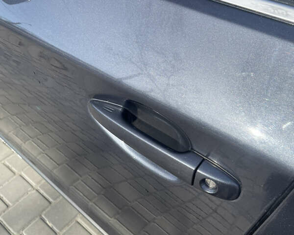 Серый Субару Аутбек, объемом двигателя 2.5 л и пробегом 999 тыс. км за 14700 $, фото 9 на Automoto.ua